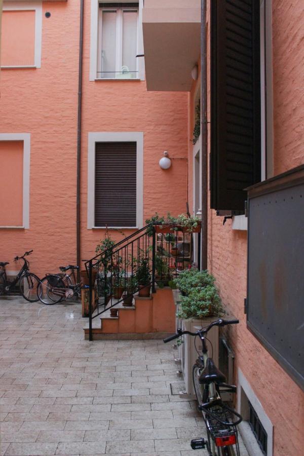 Casa Agape Mazzini-Sant'Orsola Daire Bolonya Dış mekan fotoğraf